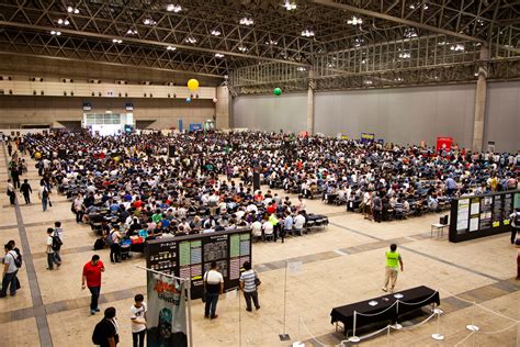 The Art of Bluffing in Magic Grand Prix Matches